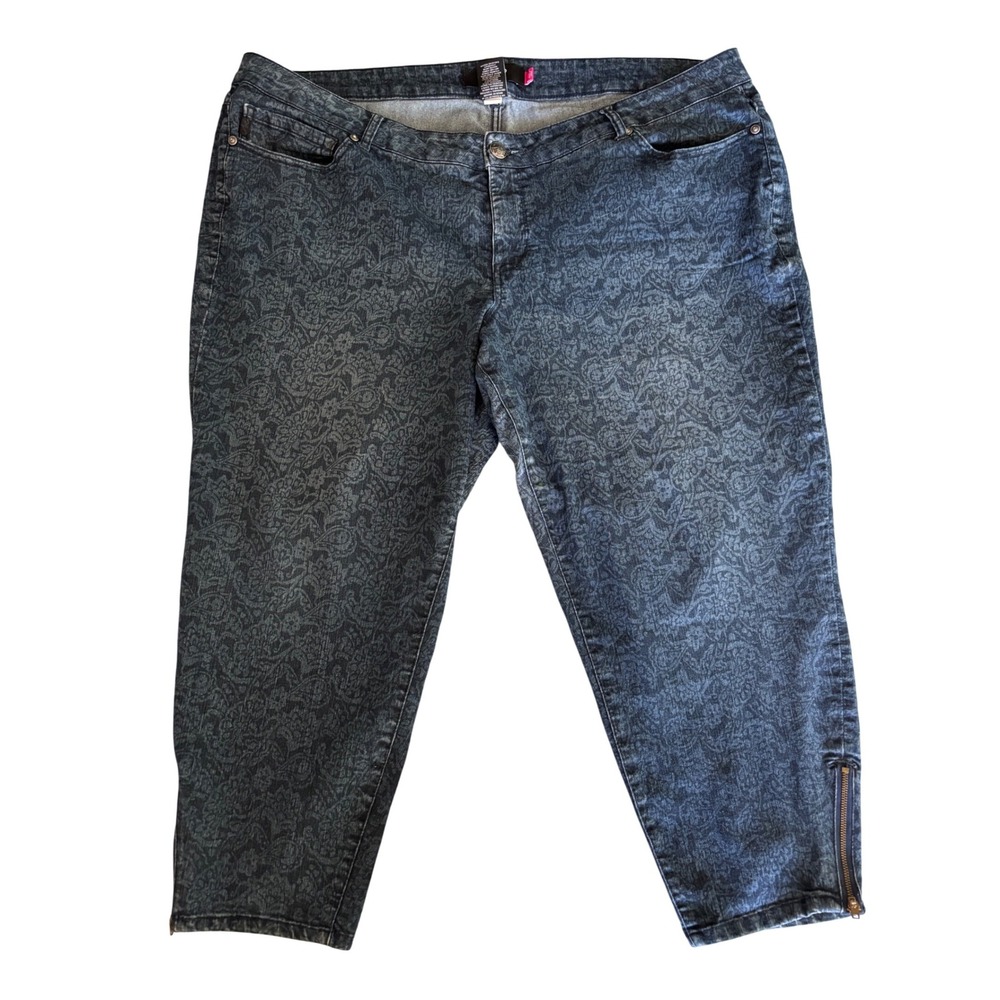 Torrid Denim Capris‎ Zipper Leg Jeans Plus Size 26